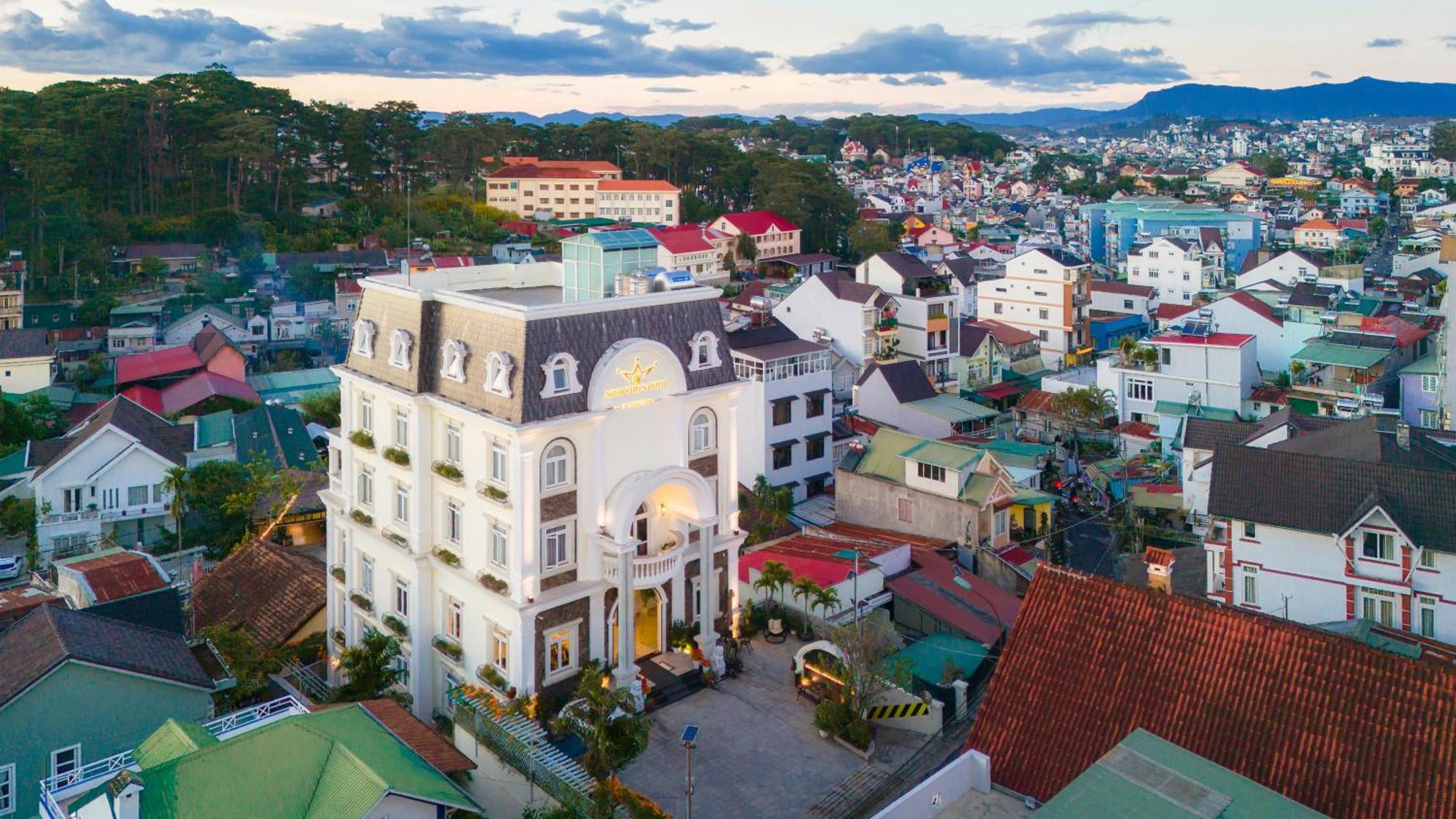 Minh Chien Hotel Далат Экстерьер фото
