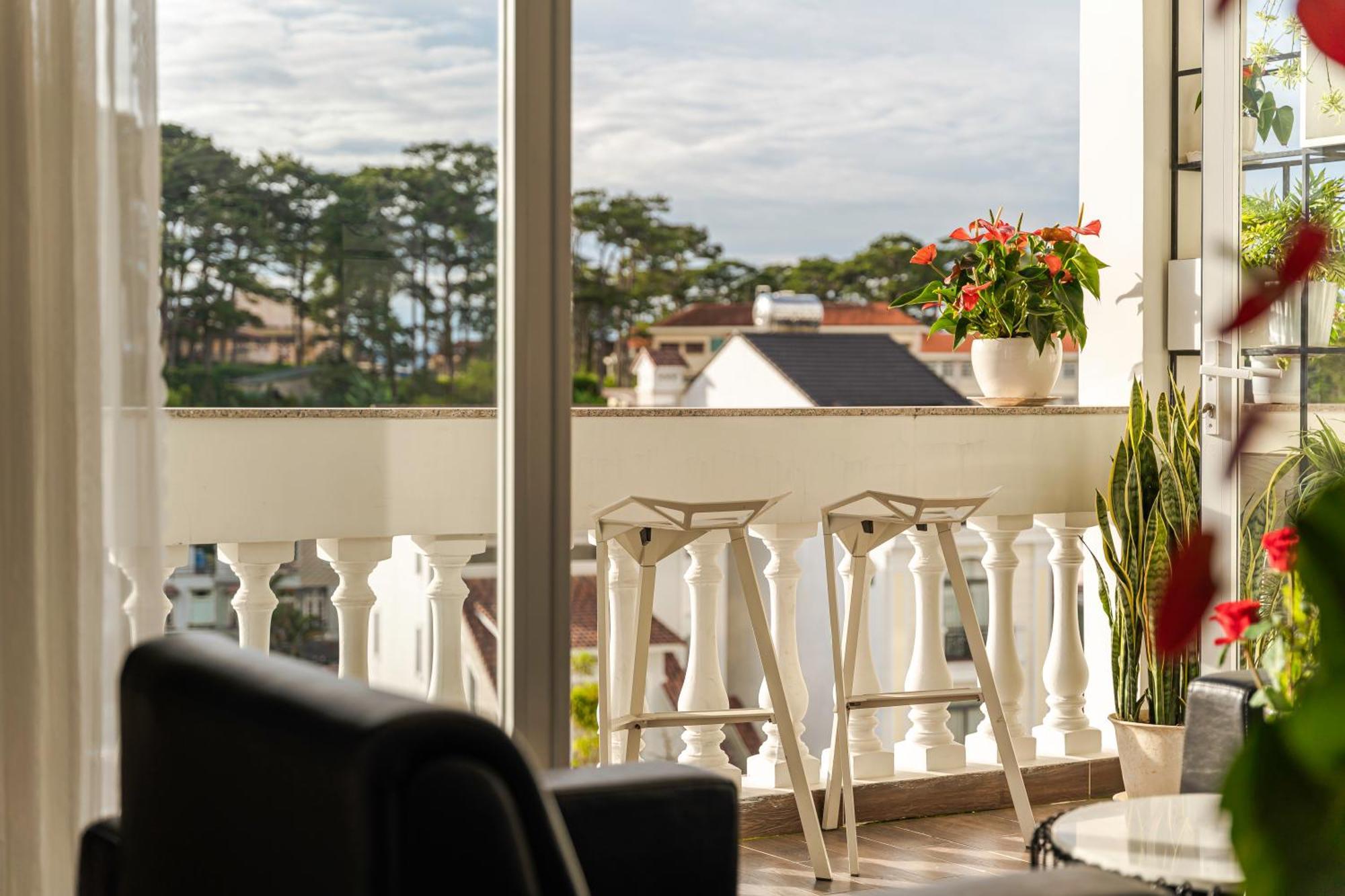 Minh Chien Hotel Далат Экстерьер фото