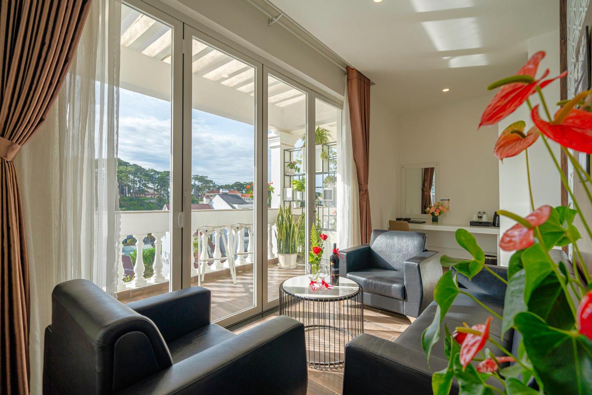Minh Chien Hotel Далат Экстерьер фото