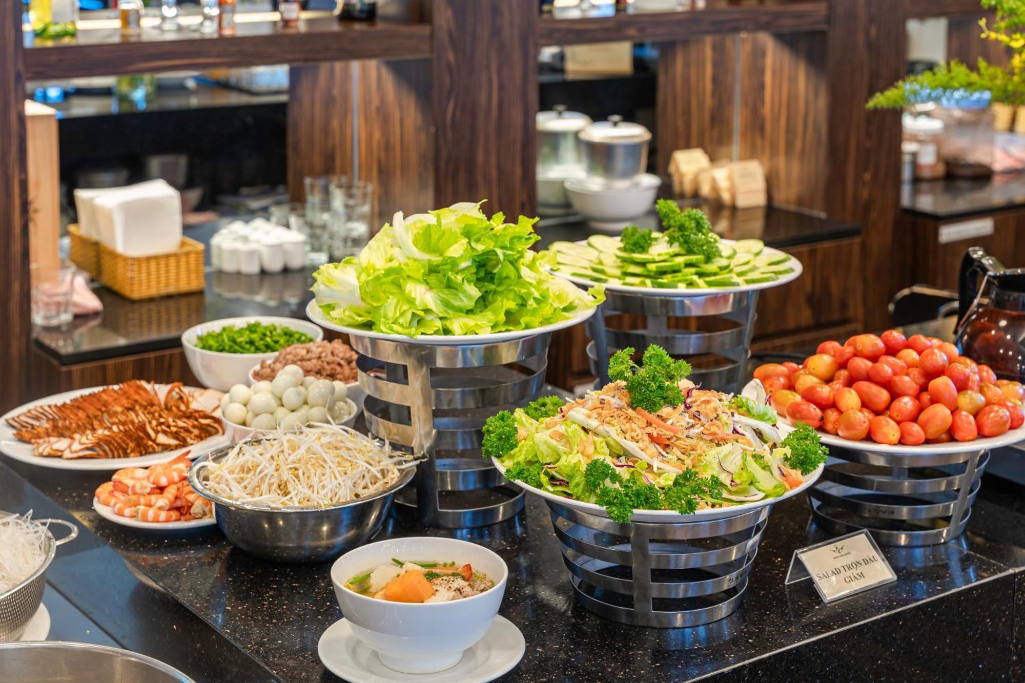 Minh Chien Hotel Далат Экстерьер фото