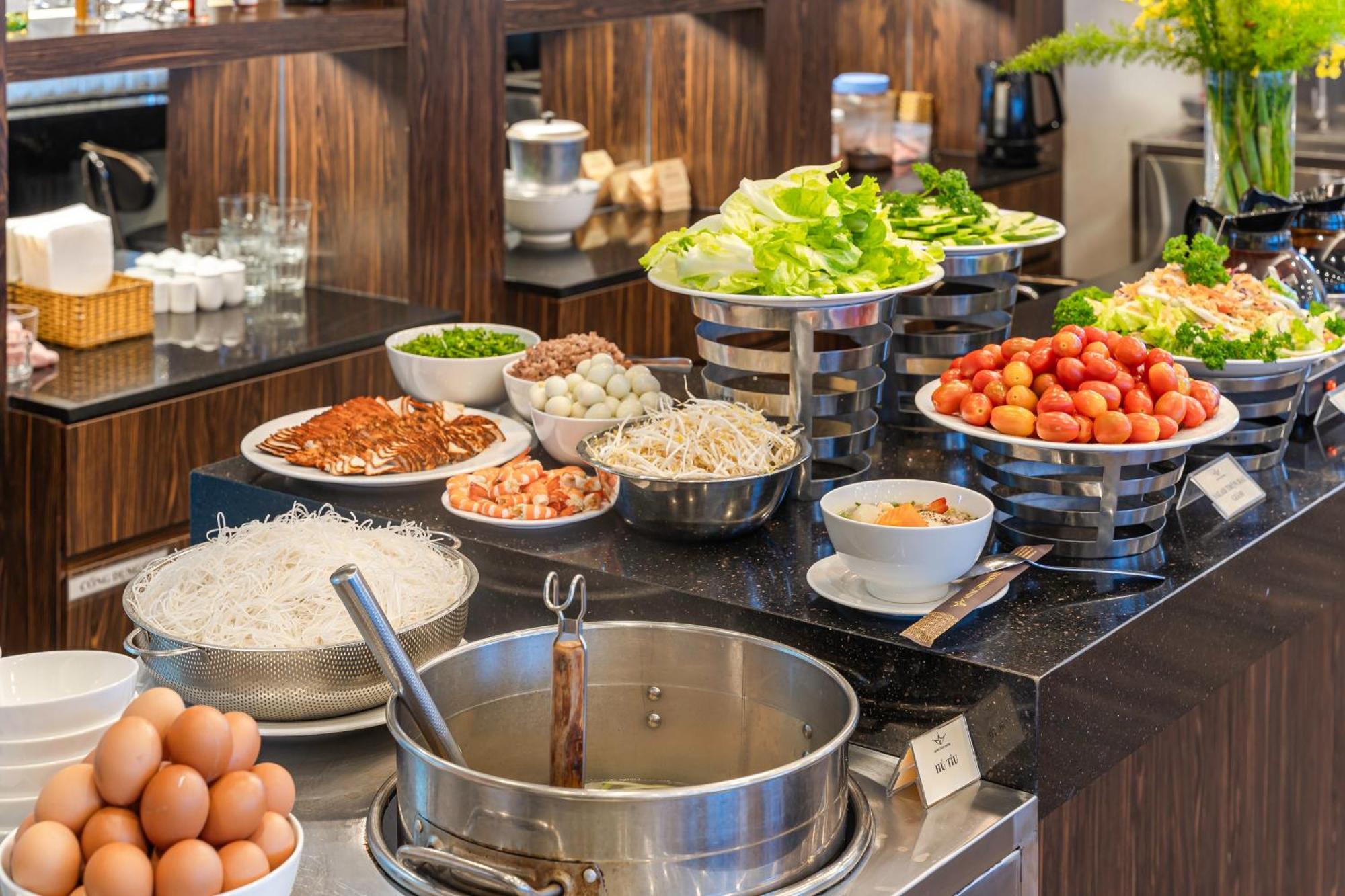 Minh Chien Hotel Далат Экстерьер фото