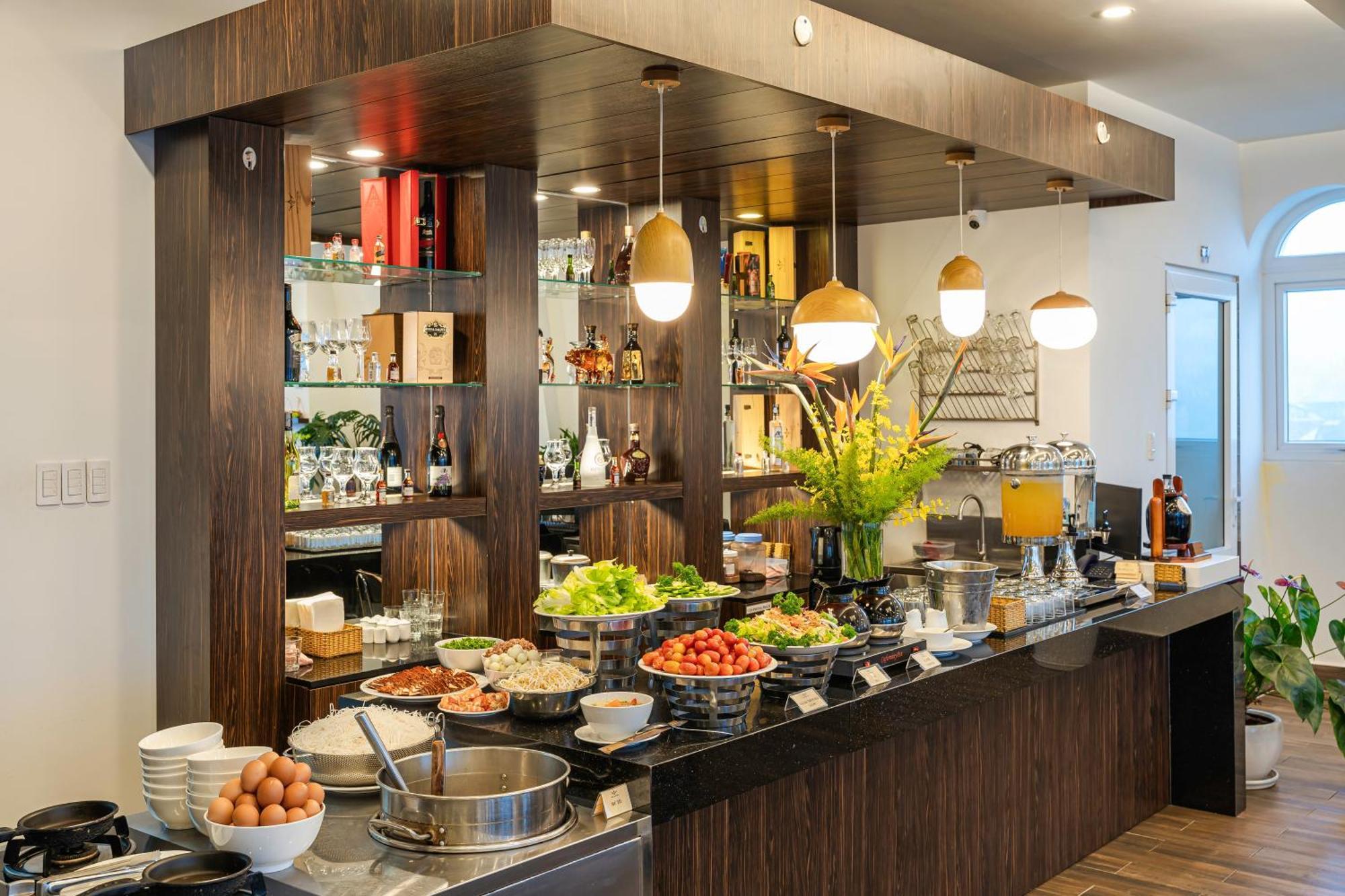 Minh Chien Hotel Далат Экстерьер фото