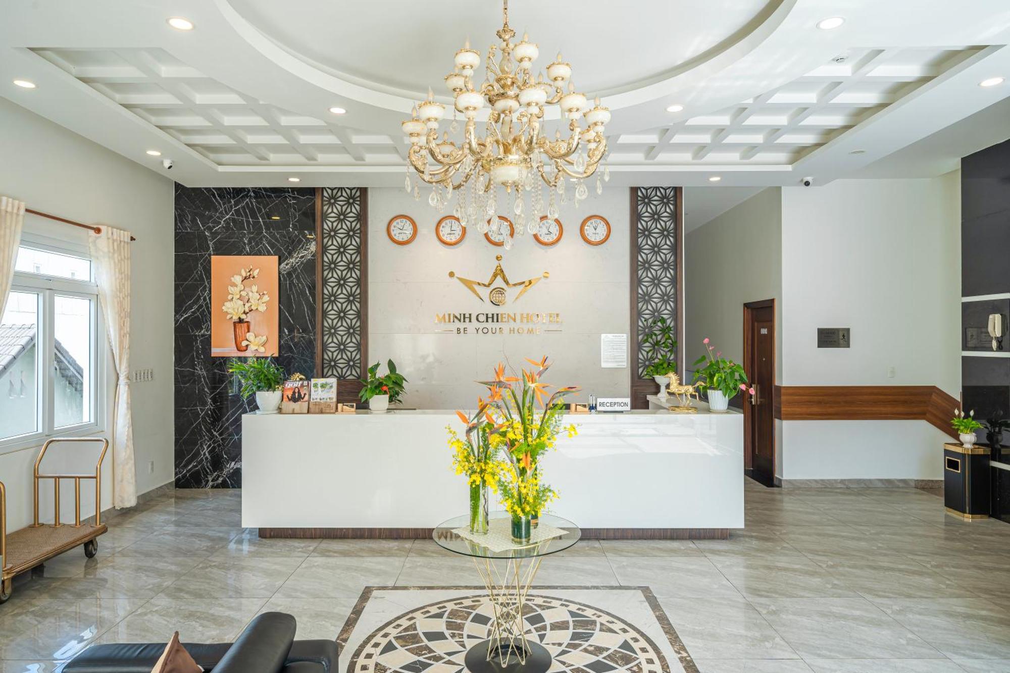 Minh Chien Hotel Далат Экстерьер фото