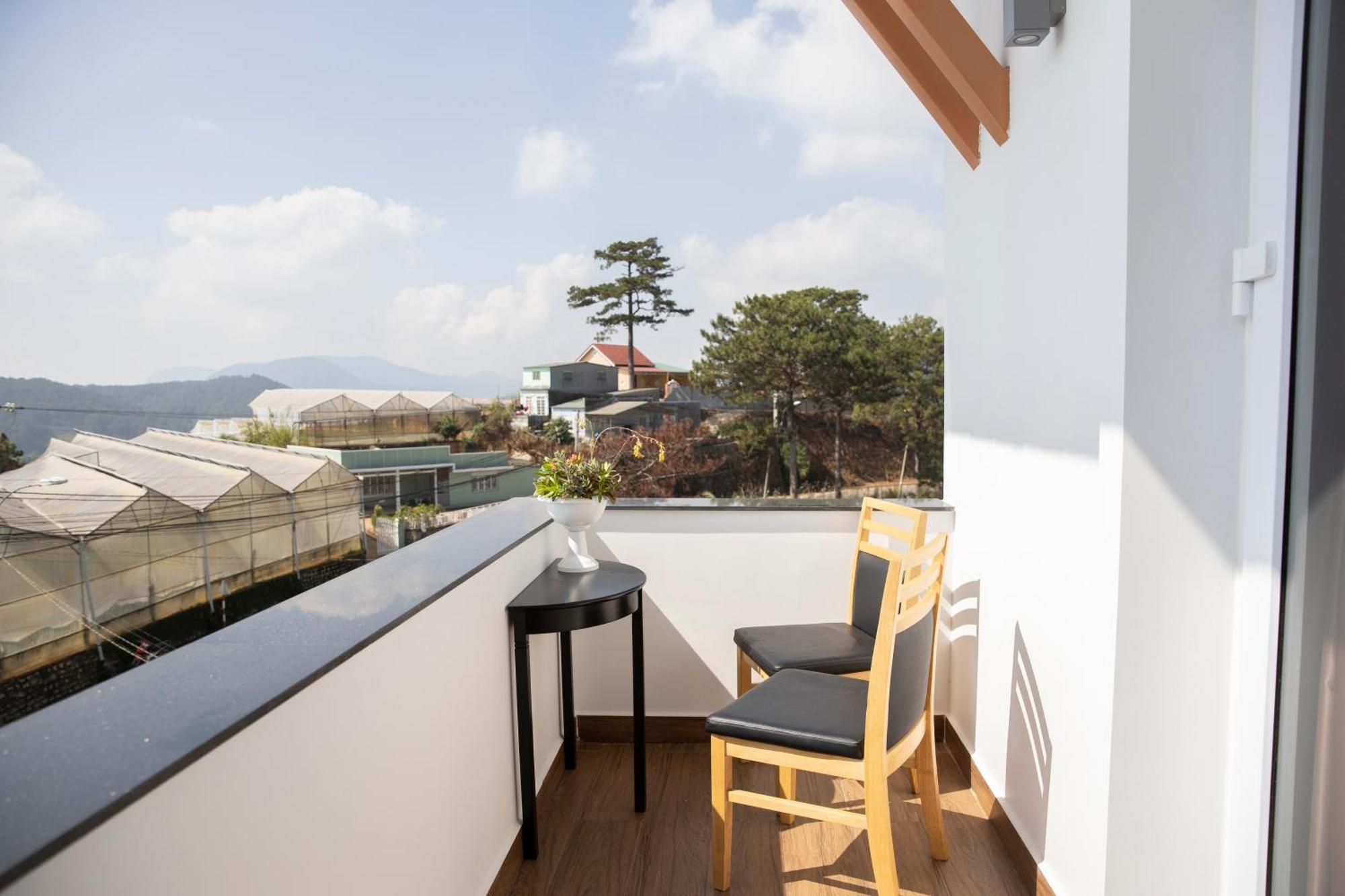 Minh Chien Hotel Далат Экстерьер фото